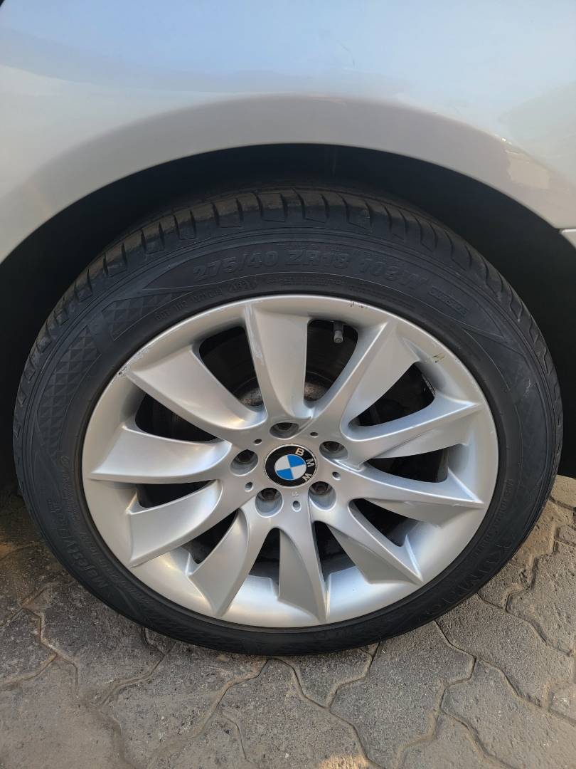 2009 BMW 528i — 267868 KM — Lot X39014 — Main - Marhaba Auctions Used Cars - Image 9