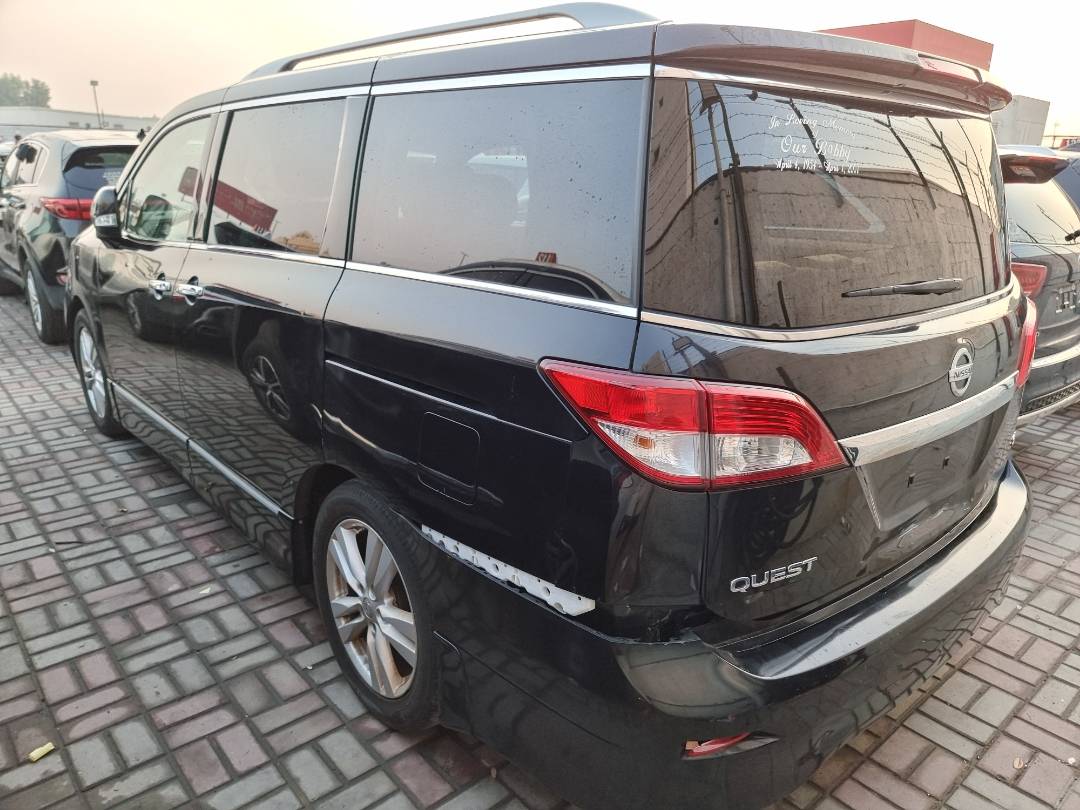 2011 NISSAN QUEST — 162132 Miles — Lot P6B9000678 — Ind. 12 - Marhaba Auctions Used Cars - Image 4