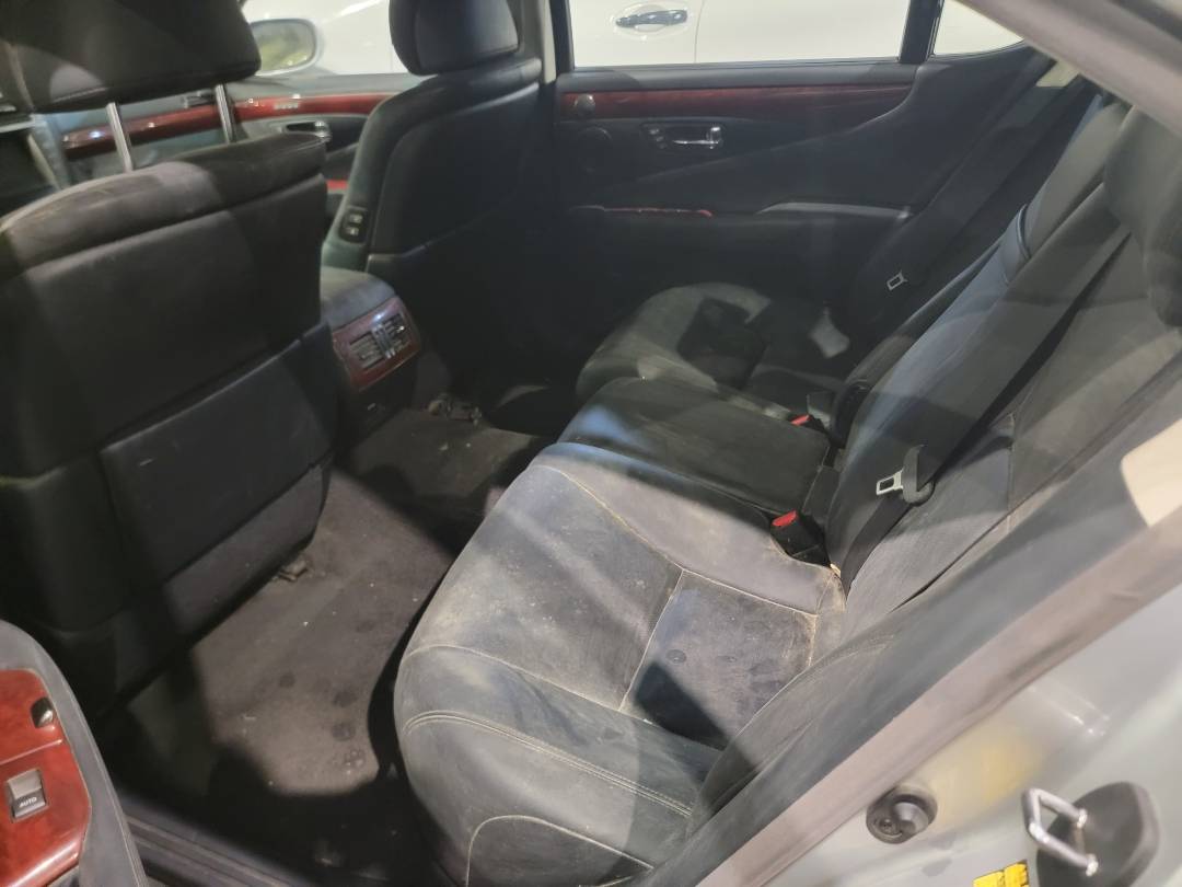 LEXUS LS 460 2010 - Marhaba Auction Used Cars - Image 6
