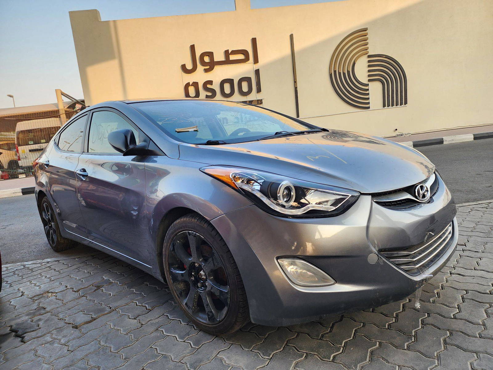 2011 HYUNDAI ELANTRA — 118834 Miles — Lot 11805 — Souq - Marhaba Auctions Used Cars - Image 4