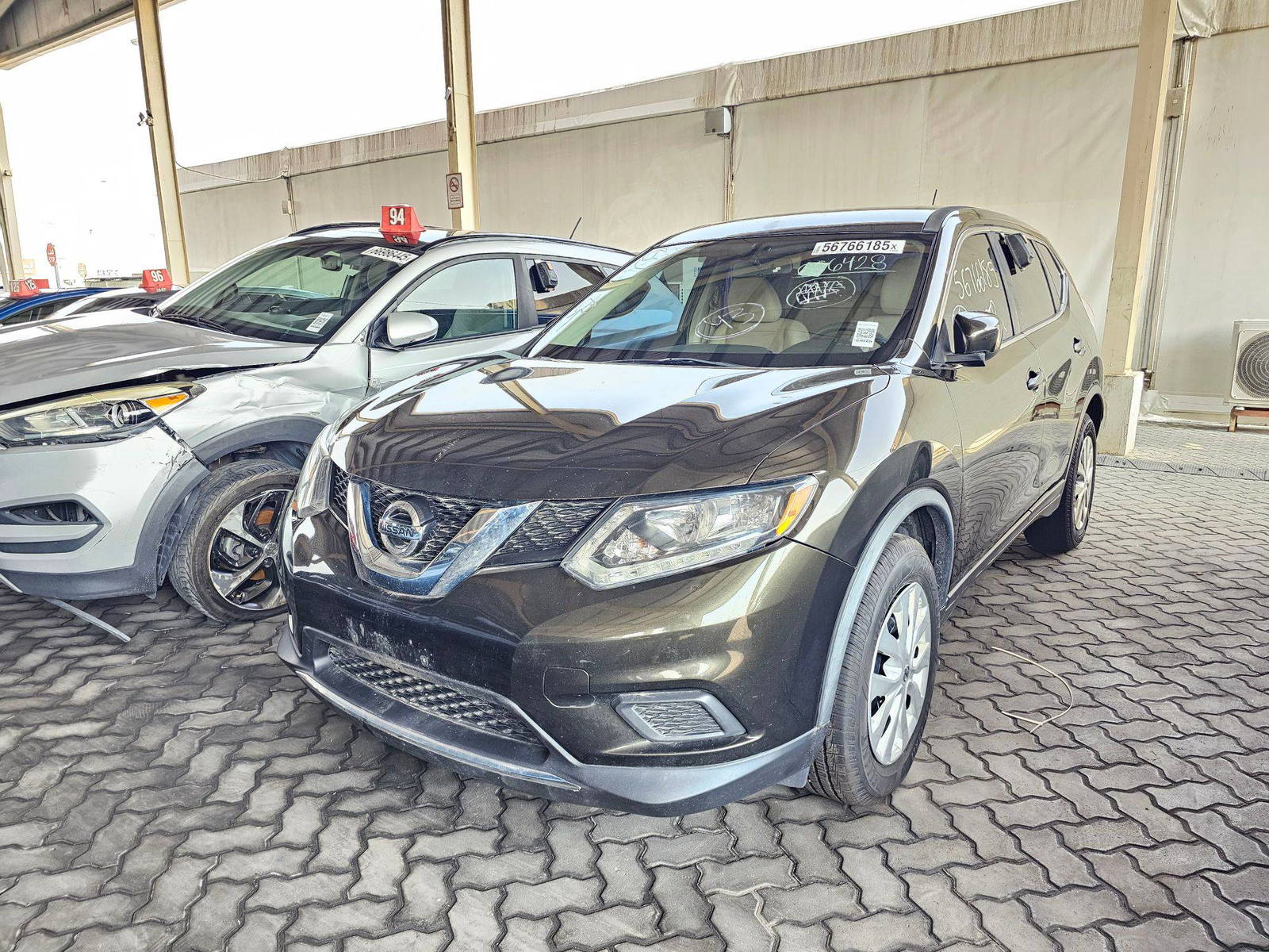 2016 NISSAN ROGUE — 178145 Miles — Lot GW006428 — Souq - Marhaba Auctions Used Cars - Image 4