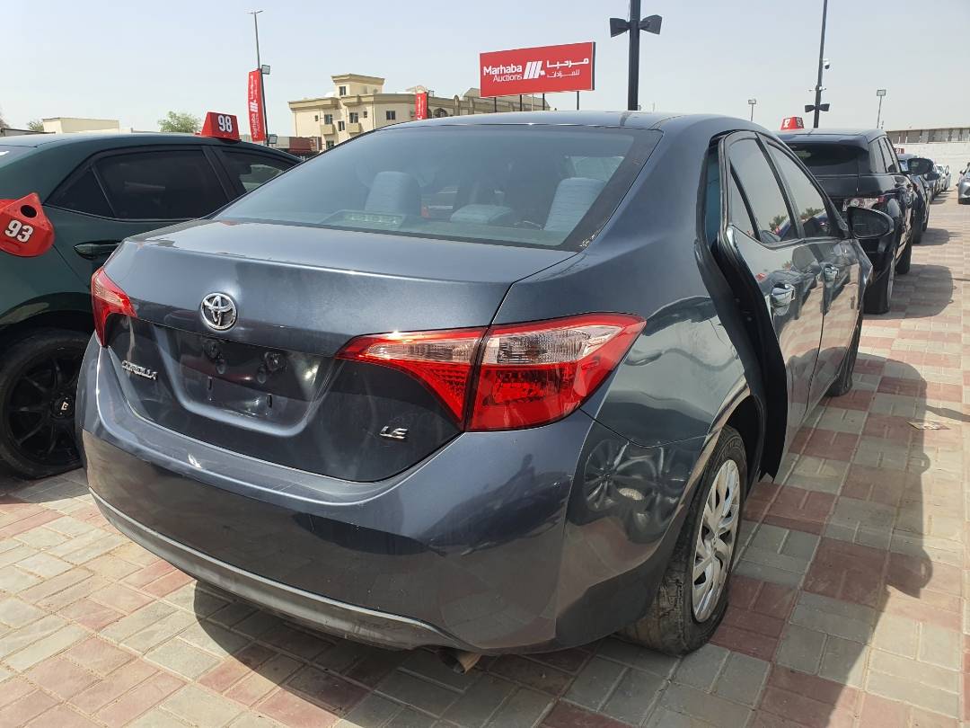 2018 TOYOTA COROLLA — 181592 Miles — Lot 8JP846434 — Ind. 12 - Marhaba Auctions Used Cars - Image 3