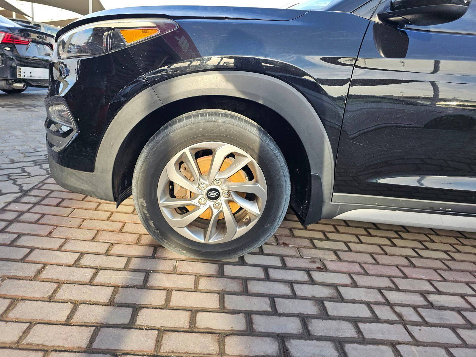 HYUNDAI TUCSON 2017 - Marhaba Auction Used Cars - Image 10