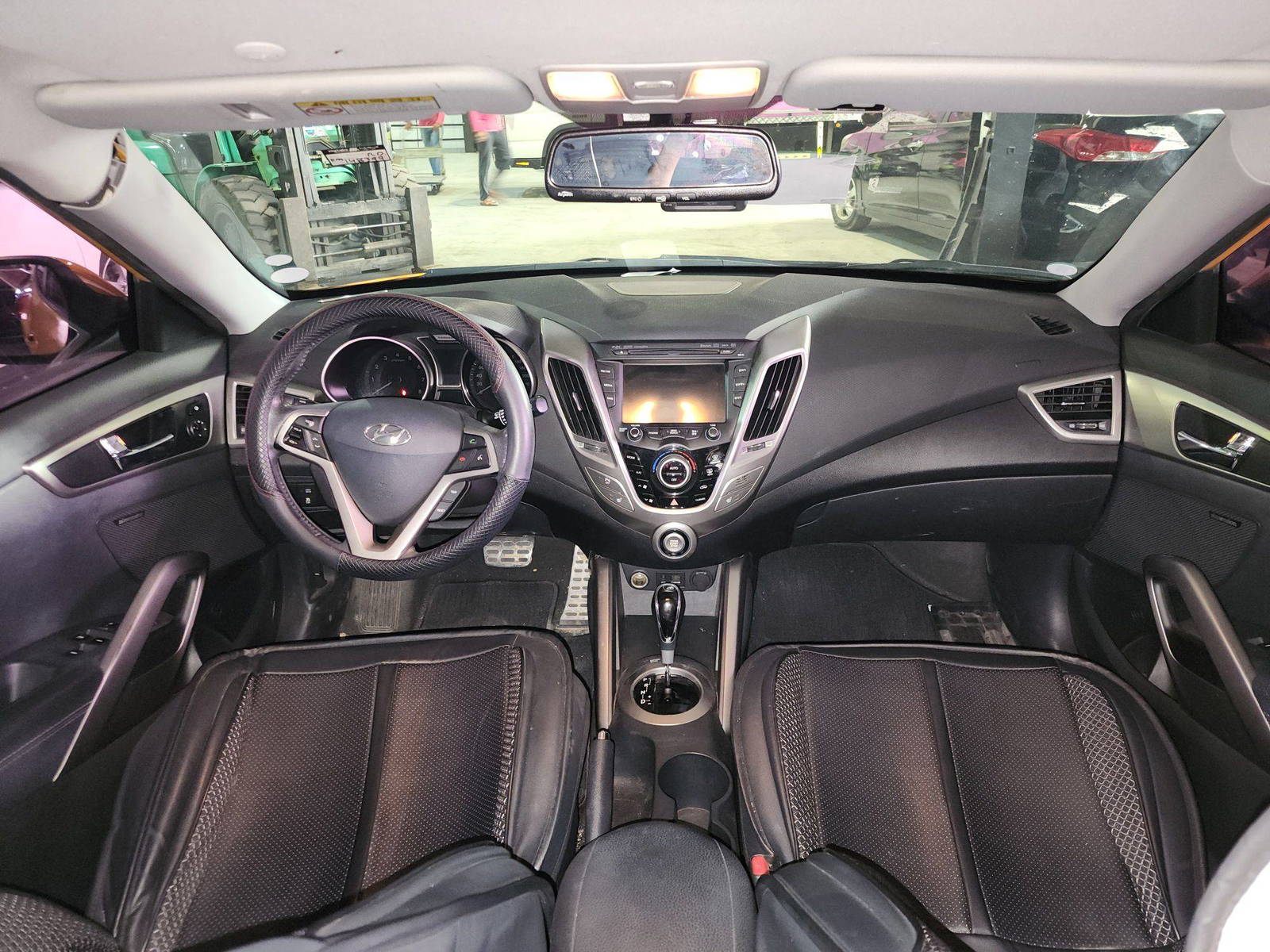 2012 HYUNDAI VELOSTER — 148399 KM — Lot 034866 — Main - Marhaba Auctions Used Cars - Image 10