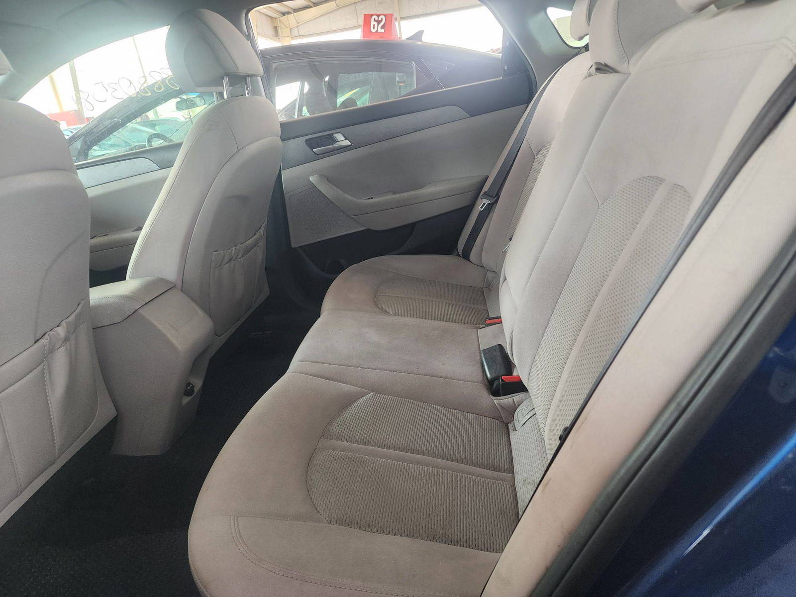 2017 HYUNDAI SONATA — 135423 Miles — Lot 38803581 — Souq - Marhaba Auctions Used Cars - Image 6