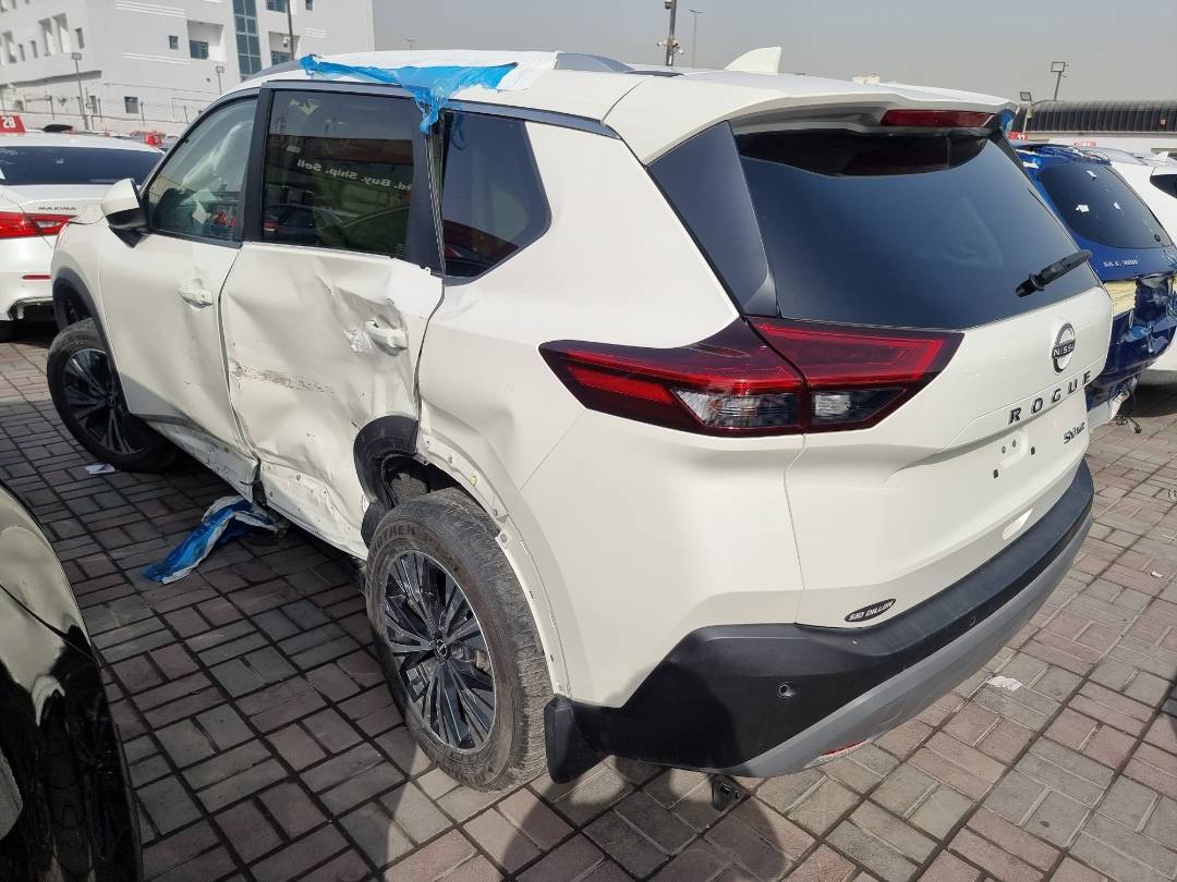2023 NISSAN ROGUE — 14607 Miles — Lot 124587 — Souq - Marhaba Auctions Used Cars - Image 6