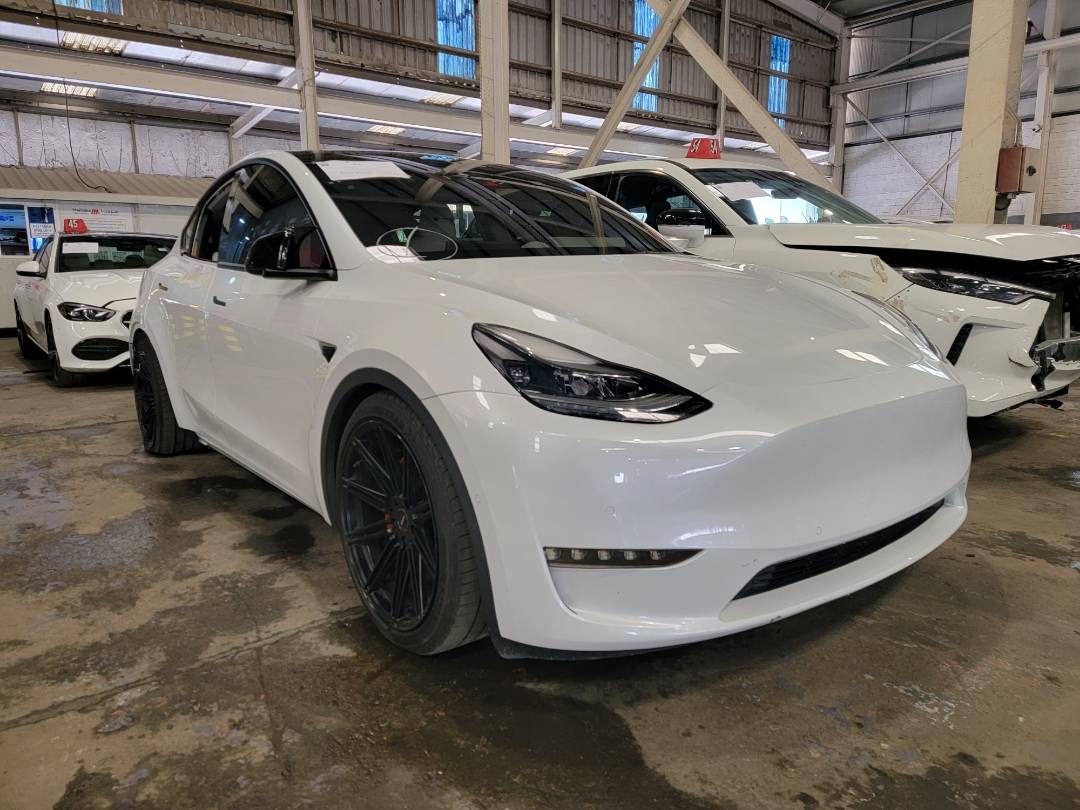 2021 TESLA MODEL Y — 34152 Miles — Lot F294472 — Main - Marhaba Auctions Used Cars - Image 4
