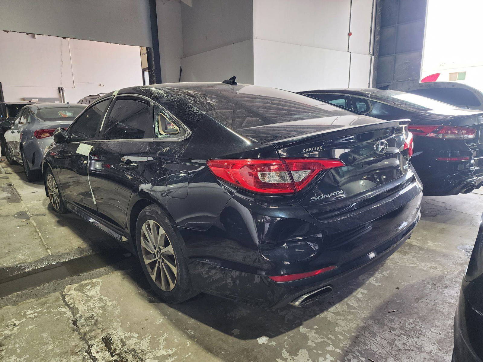 2015 HYUNDAI SONATA — 142637 Miles — Lot H251184 — Main - Marhaba Auctions Used Cars - Image 5