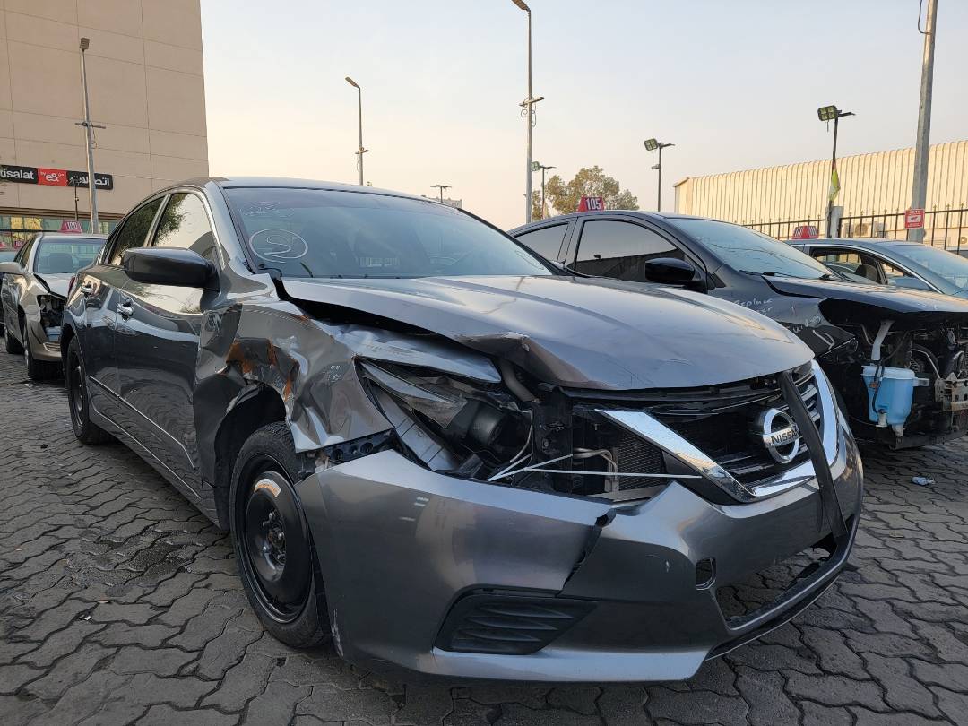 2017 NISSAN ALTIMA — 107371 Miles — Lot C118813 — Main - Marhaba Auctions Used Cars - Image 4