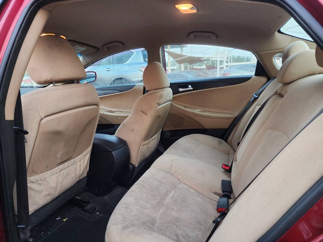 2013 HYUNDAI SONATA — 215065 KM — Lot 748412 — Ind. 12 - Marhaba Auctions Used Cars - Image 9