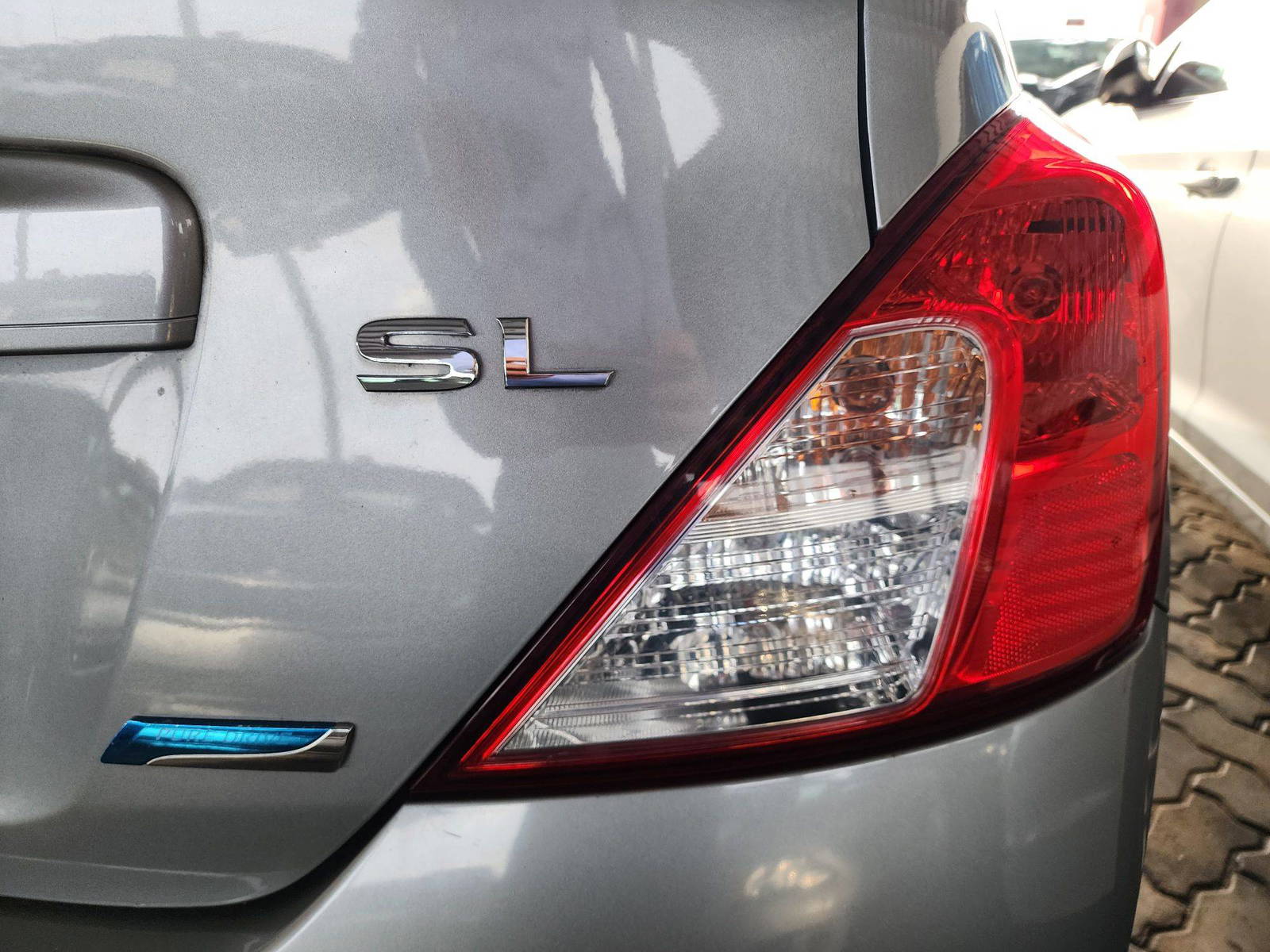 2012 NISSAN VERSA — 116028 Miles — Lot 38033007 - Marhaba Auctions Used Cars - Image 5