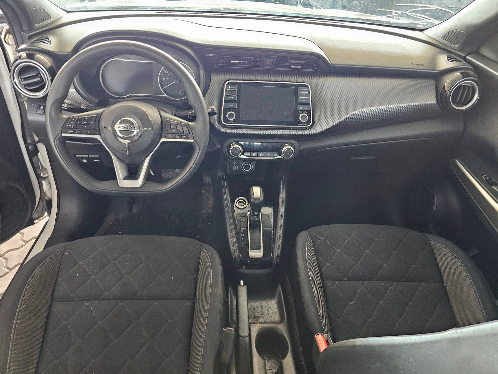 2018 NISSAN KICKS — 72886 Miles — Lot 50980435 — Souq - Marhaba Auctions Used Cars - Image 7