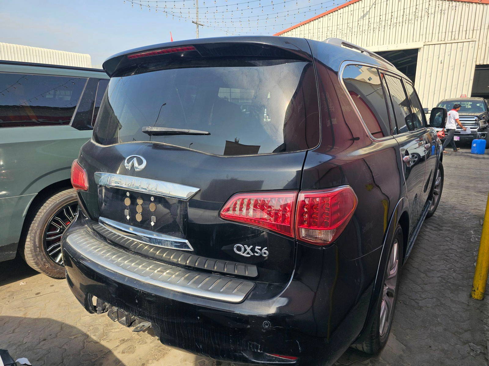 INFINITI QX56 2011 - Marhaba Auction Used Cars - Image 6