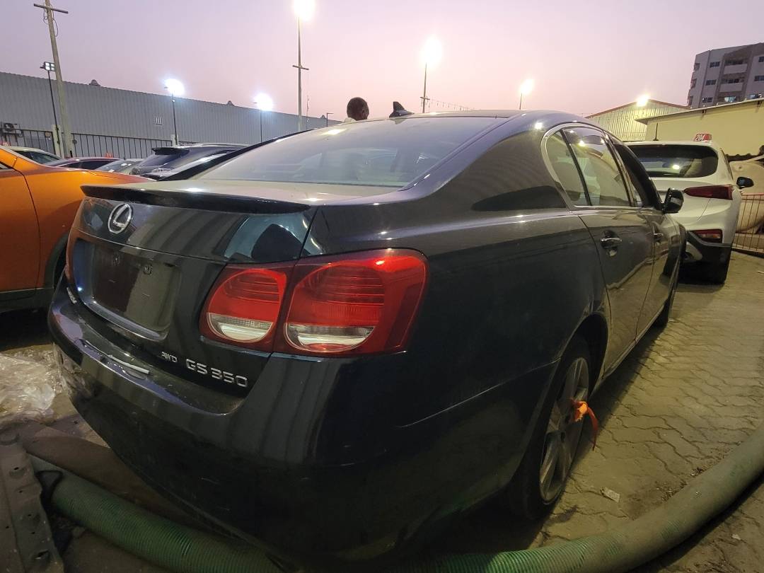 2008 LEXUS GS 350 — 244379 KM — Lot 80018382 — Souq - Marhaba Auctions Used Cars - Image 3