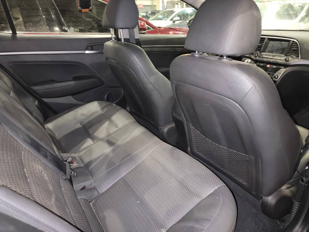 2018 HYUNDAI ELANTRA — 101880 KM — Lot 53412673 - Marhaba Auctions Used Cars - Image 5