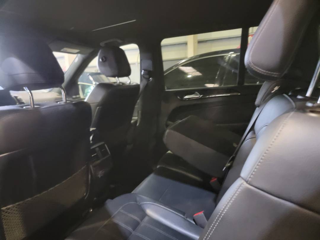 MERCEDES BENZ GLS 450 2017 - Marhaba Auction Used Cars - Image 7