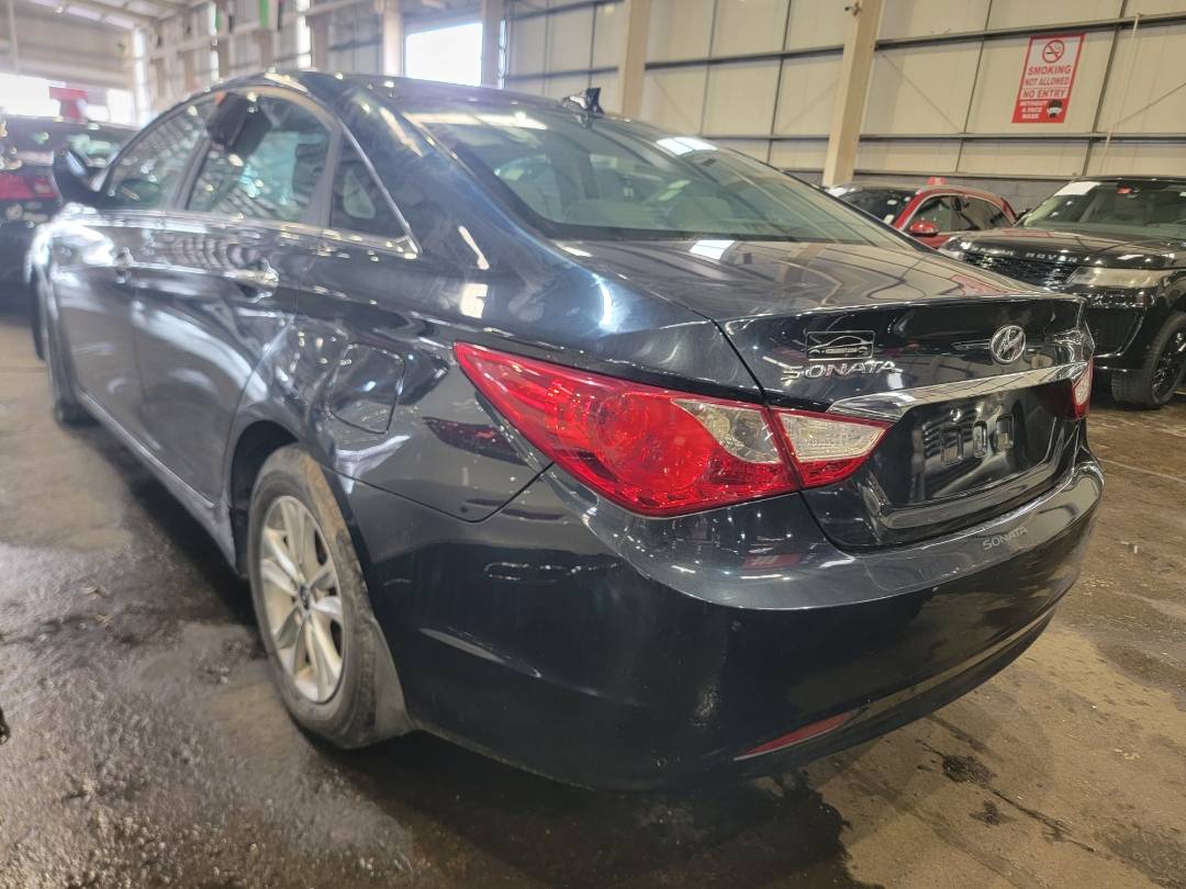 2013 HYUNDAI SONATA — 103983 Miles — Lot 672665 — Main - Marhaba Auctions Used Cars - Image 4