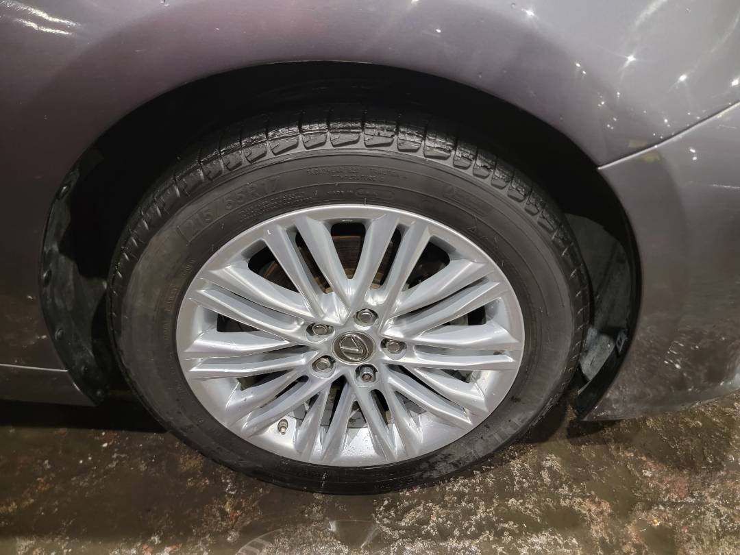 2013 LEXUS ES 350 — 147630 Miles — Lot 055126 - Marhaba Auctions Used Cars - Image 8
