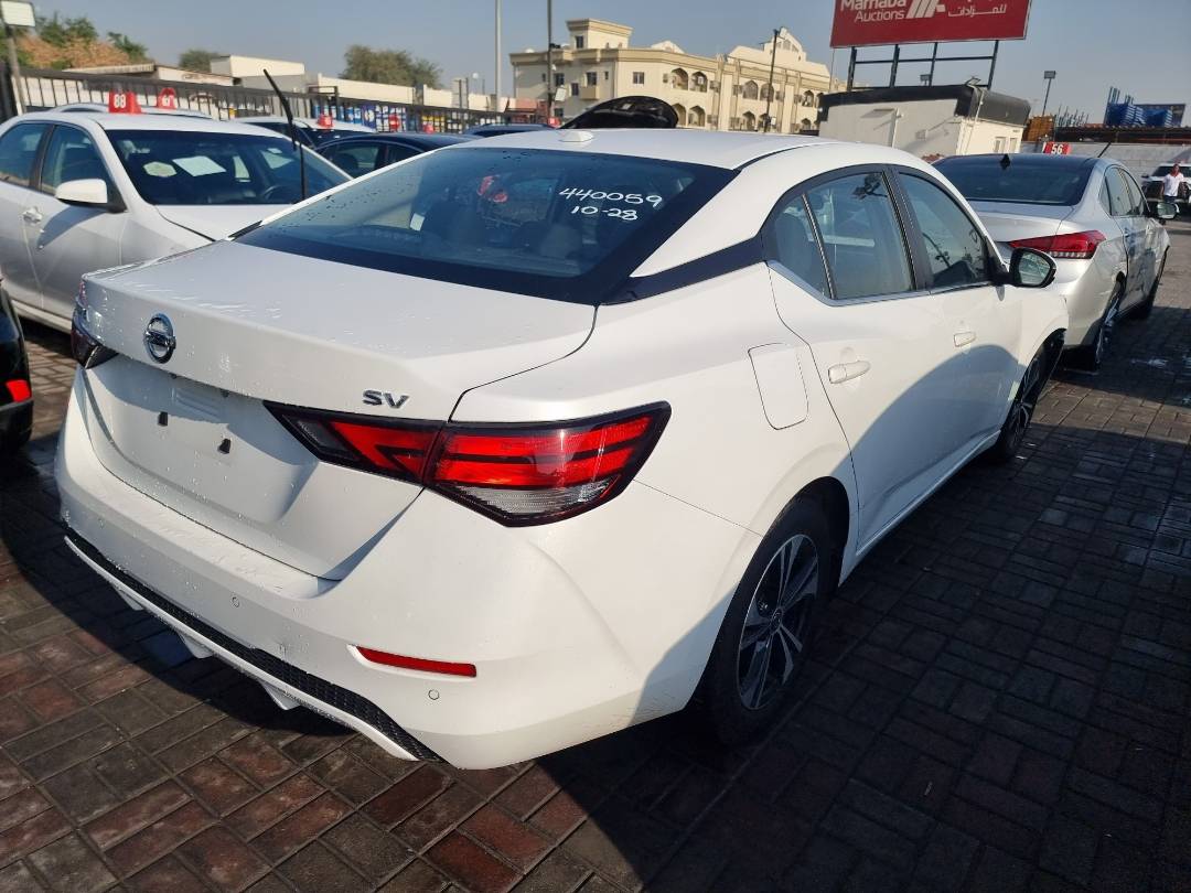 NISSAN SENTRA 2023 - Marhaba Auction Used Cars - Image 5