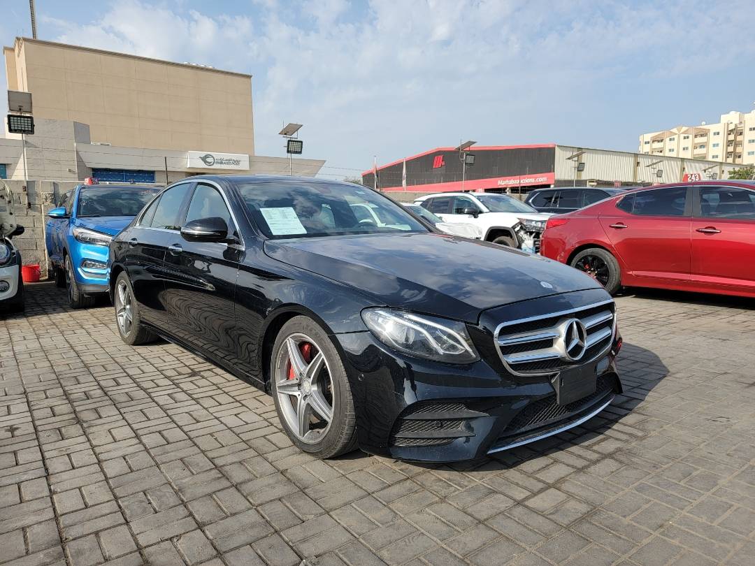 2017 MERCEDES BENZ E-300 — 157223 KM — Lot A077253 — Main - Marhaba Auctions Used Cars - Image 3