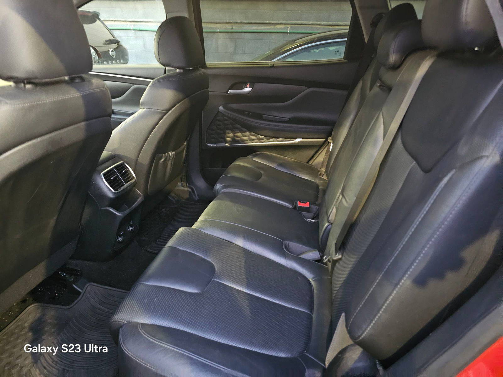 HYUNDAI SANTA FE 2020 - Marhaba Auction Used Cars - Image 9