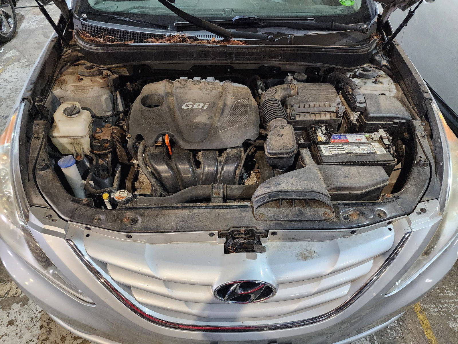 2013 HYUNDAI SONATA — 153567 Miles — Lot 47853085 — Al Quoz - Marhaba Auctions Used Cars - Image 12
