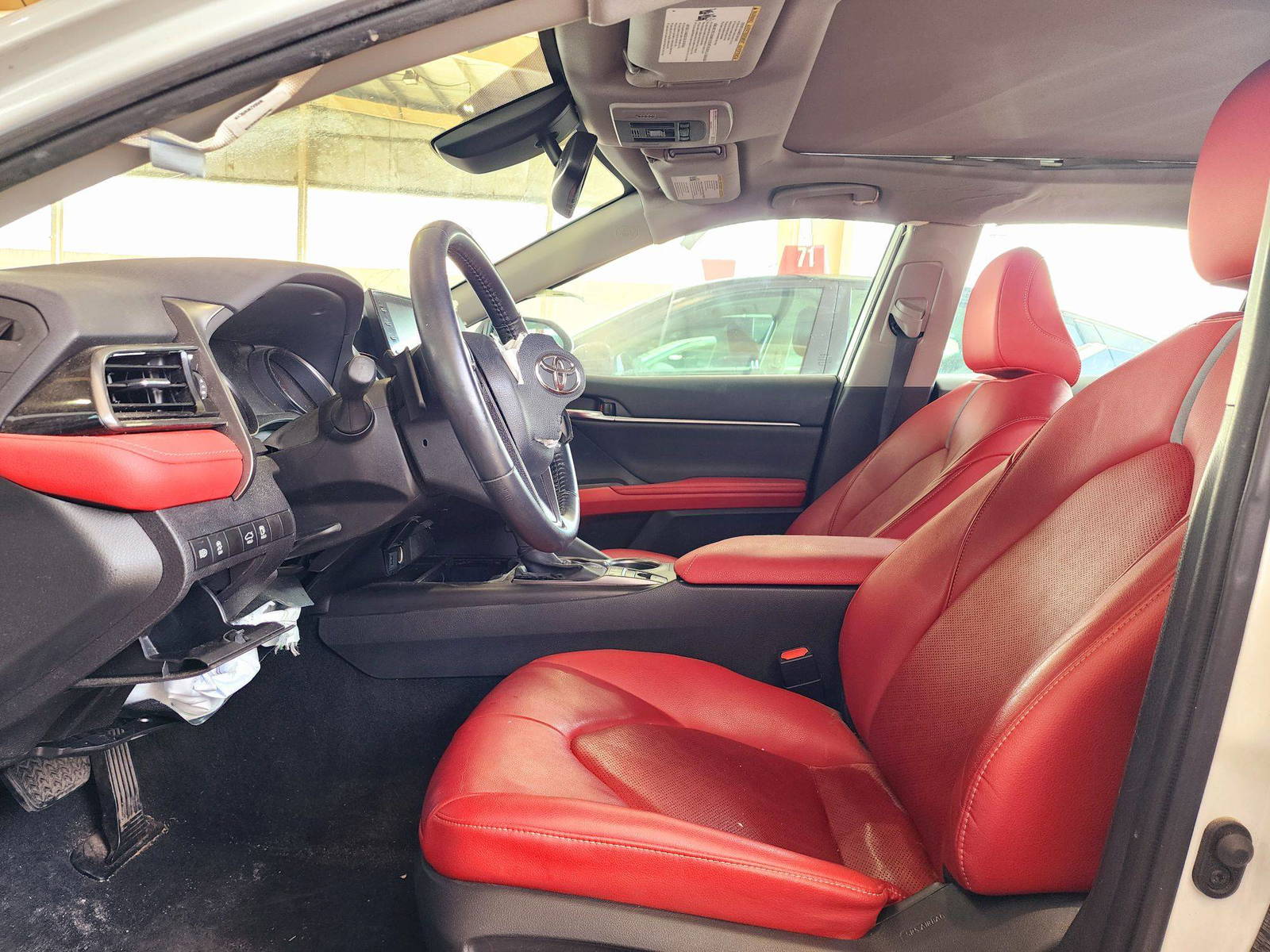 2021 TOYOTA CAMRY — 71211 Miles — Lot 85905054 — Souq - Marhaba Auctions Used Cars - Image 9