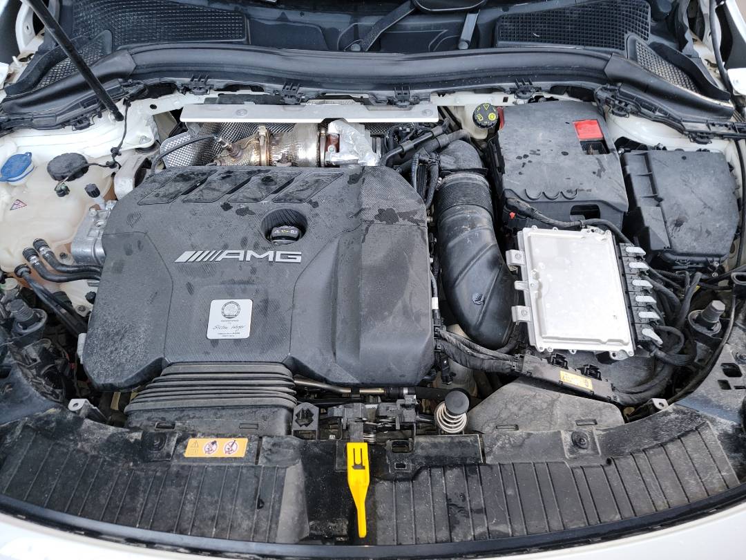 2022 MERCEDES BENZ GLA 45 AMG — 1069 KM — Lot NJ384172 — Main - Marhaba Auctions Used Cars - Image 11