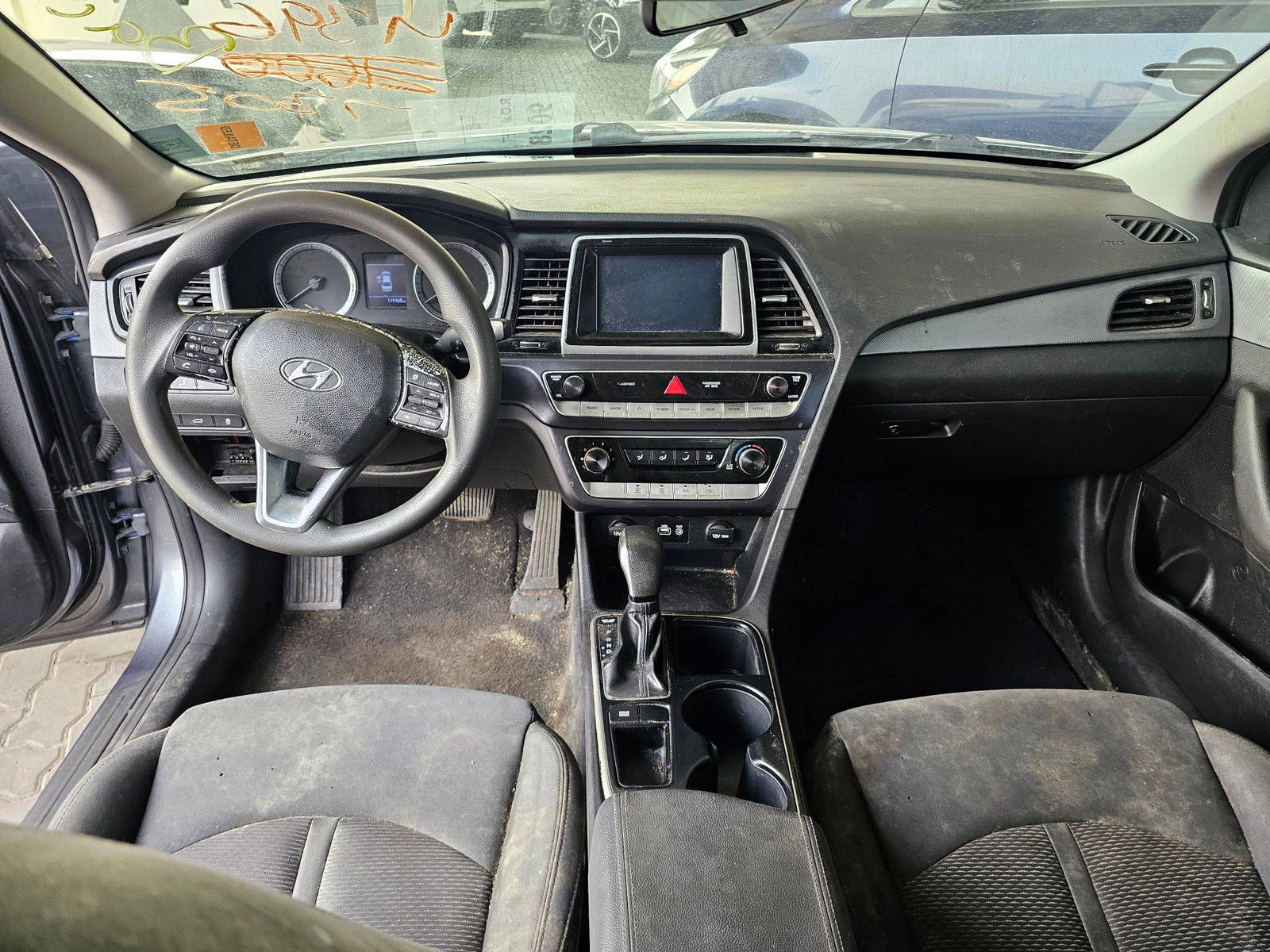 HYUNDAI SONATA 2018 - Marhaba Auction Used Cars - Image 7