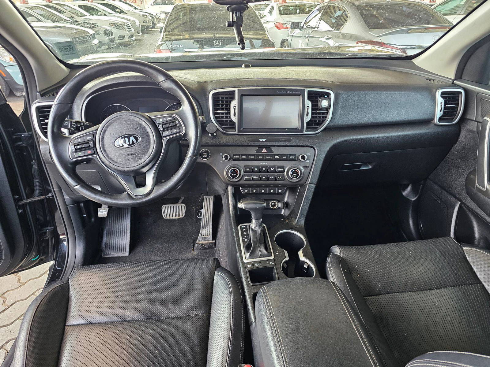 2017 KIA SPORTAGE — 129162 Miles — Lot H7062621 — Souq - Marhaba Auctions Used Cars - Image 7