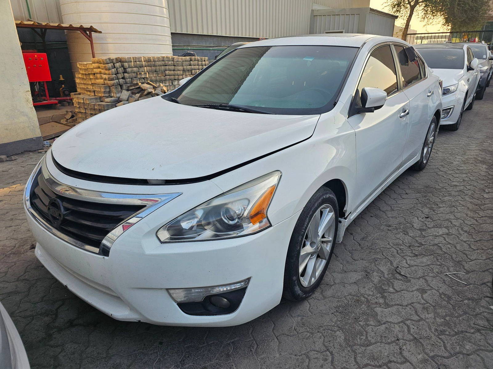 2014 NISSAN ALTIMA — 220242 Miles — Lot 196178 — Main - Marhaba Auctions Used Cars - Image 4