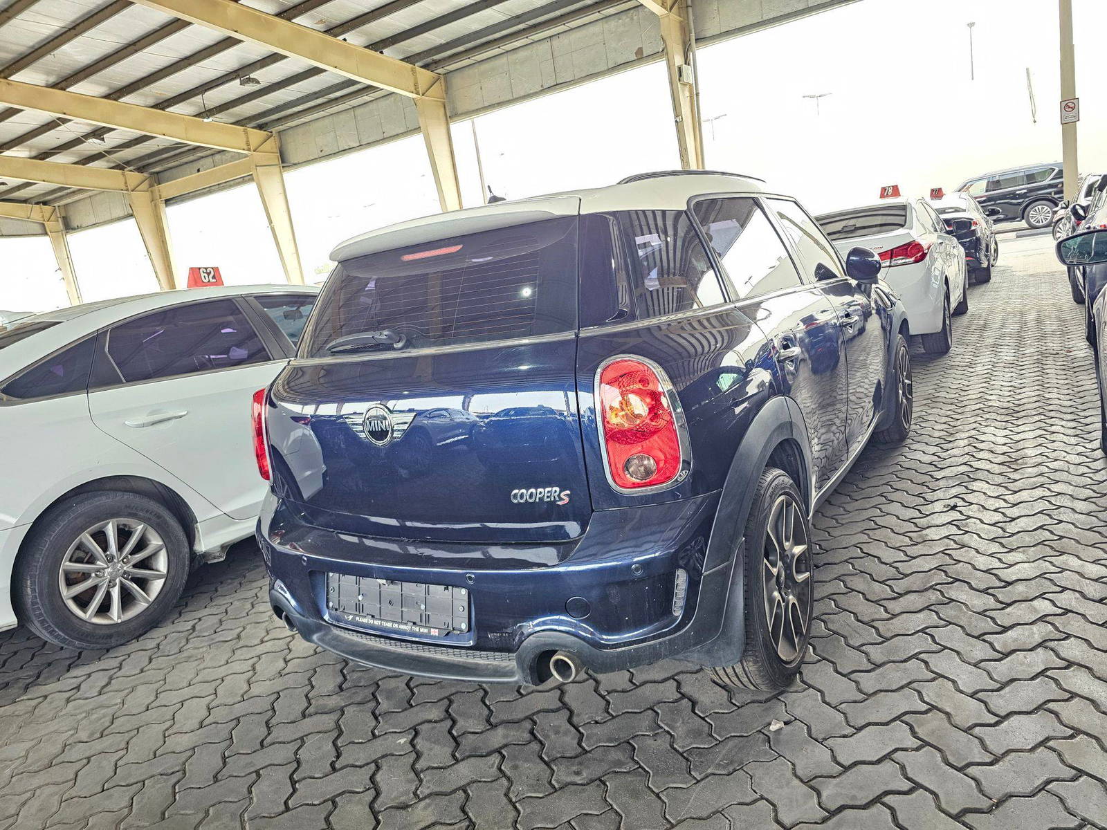 2011 MINI COOPER COUNTRYMAN — 103567 KM — Lot K94730 — Souq - Marhaba Auctions Used Cars - Image 3