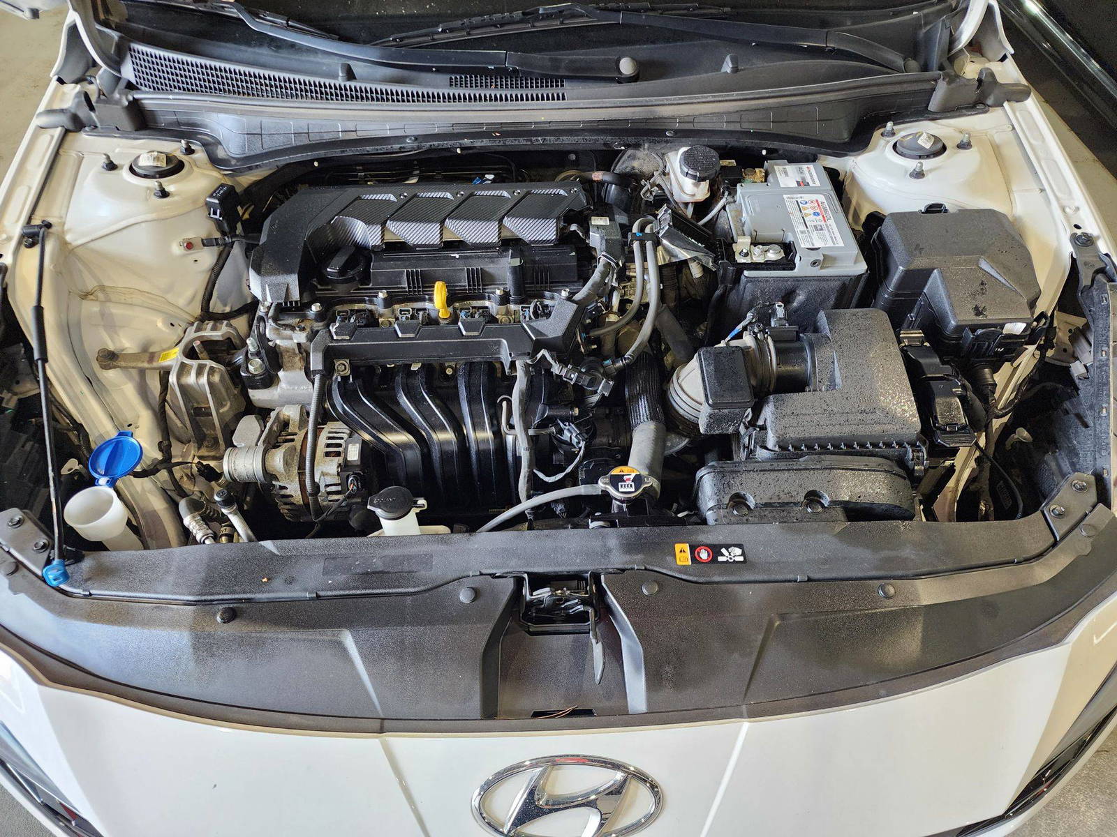 2021 HYUNDAI AVANTE — 131155 KM — Lot 189655 — Souq - Marhaba Auctions Used Cars - Image 12