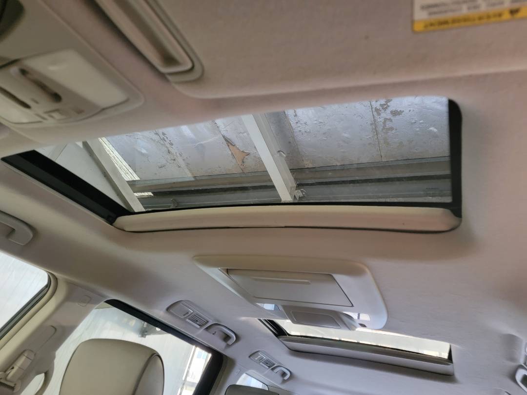 2011 NISSAN QUEST — 218914 Miles — Lot 45078254 — Souq - Marhaba Auctions Used Cars - Image 9