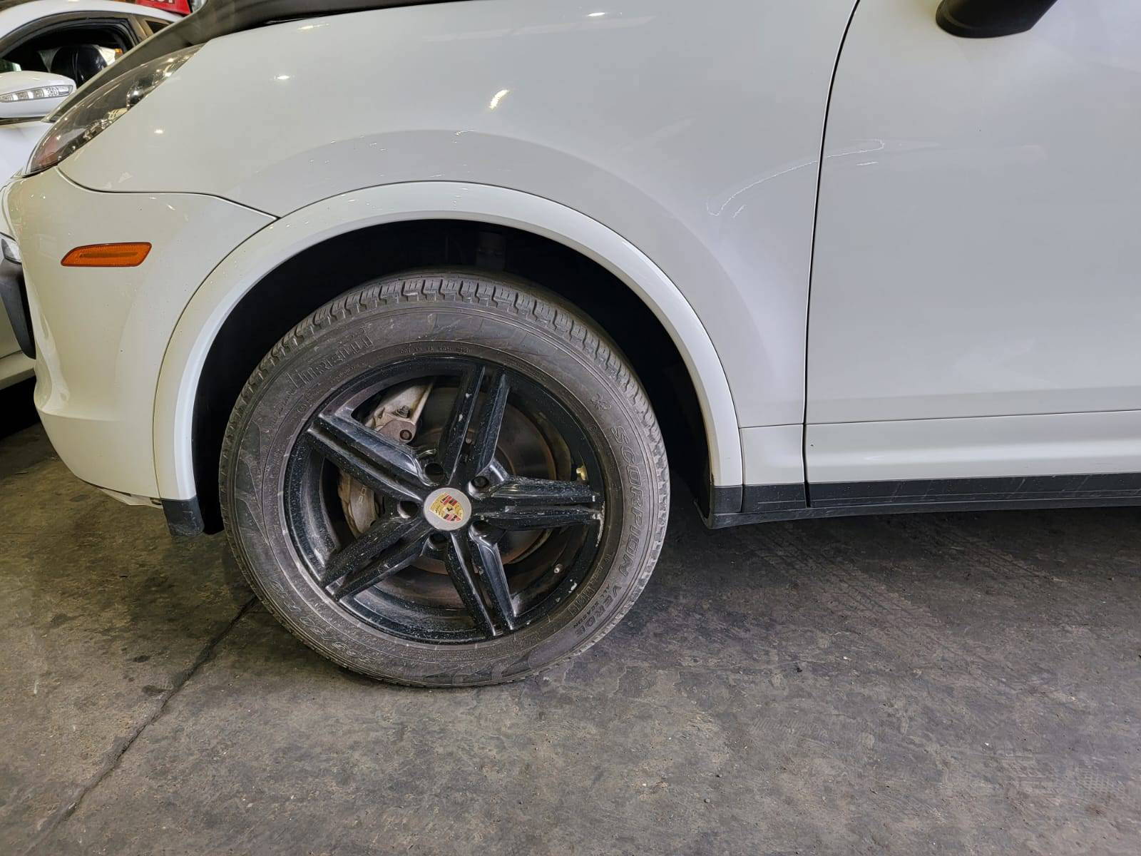 PORSCHE Cayenne 2017 - Marhaba Auction Used Cars - Image 13