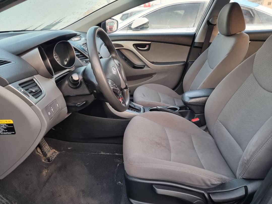 2014 HYUNDAI ELANTRA — 367745 KM — Lot 125487 — Souq - Marhaba Auctions Used Cars - Image 8