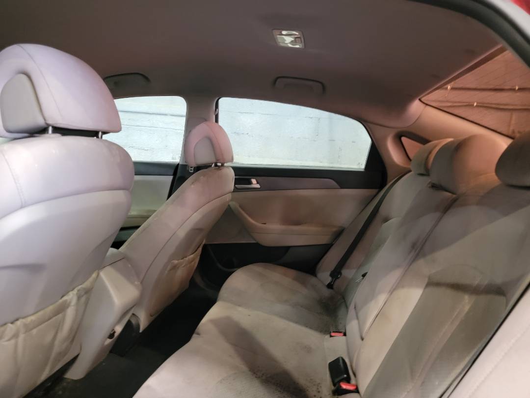 2015 HYUNDAI SONATA — 190695 Miles — Lot 860902 — Souq - Marhaba Auctions Used Cars - Image 7
