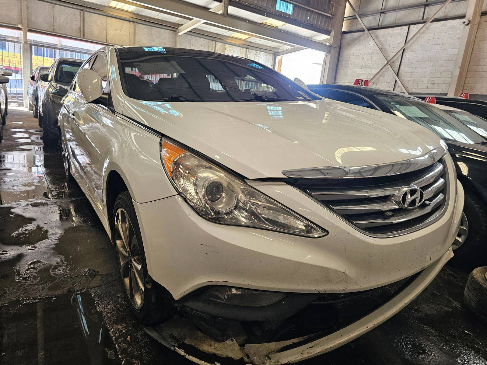 2014 HYUNDAI SONATA — 163564 Miles — Lot 99496065 — Main - Marhaba Auctions Used Cars - Image 3