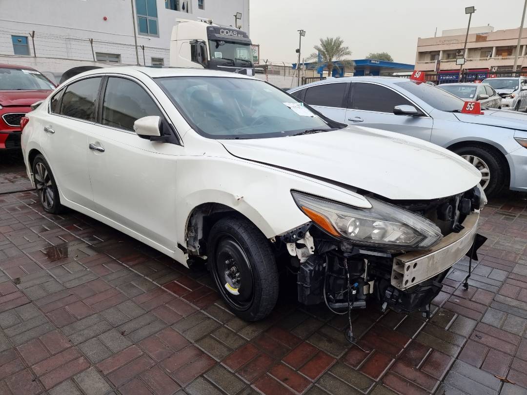 2016 NISSAN ALTIMA — 158491 Miles — Lot 125487 — Ind. 12 - Marhaba Auctions Used Cars - Image 4