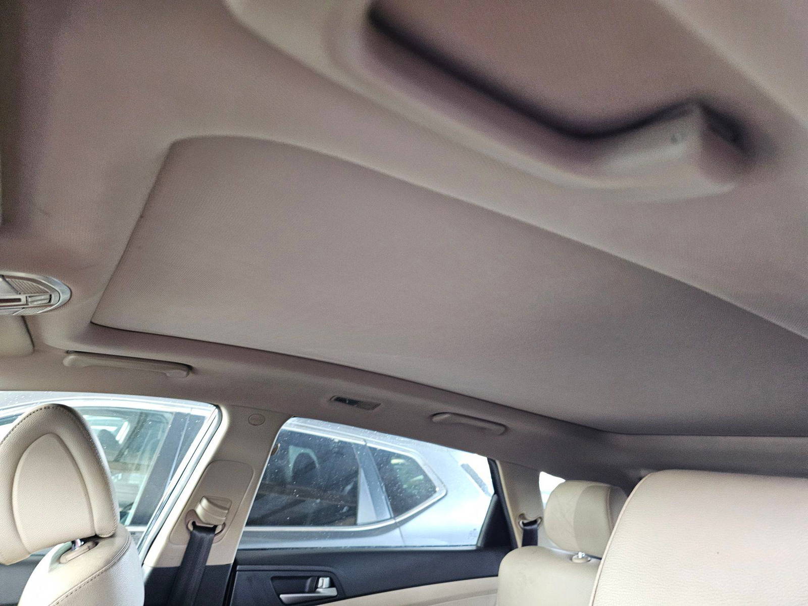 2018 HYUNDAI TUCSON — 95939 Miles — Lot U783326 — Souq - Marhaba Auctions Used Cars - Image 9