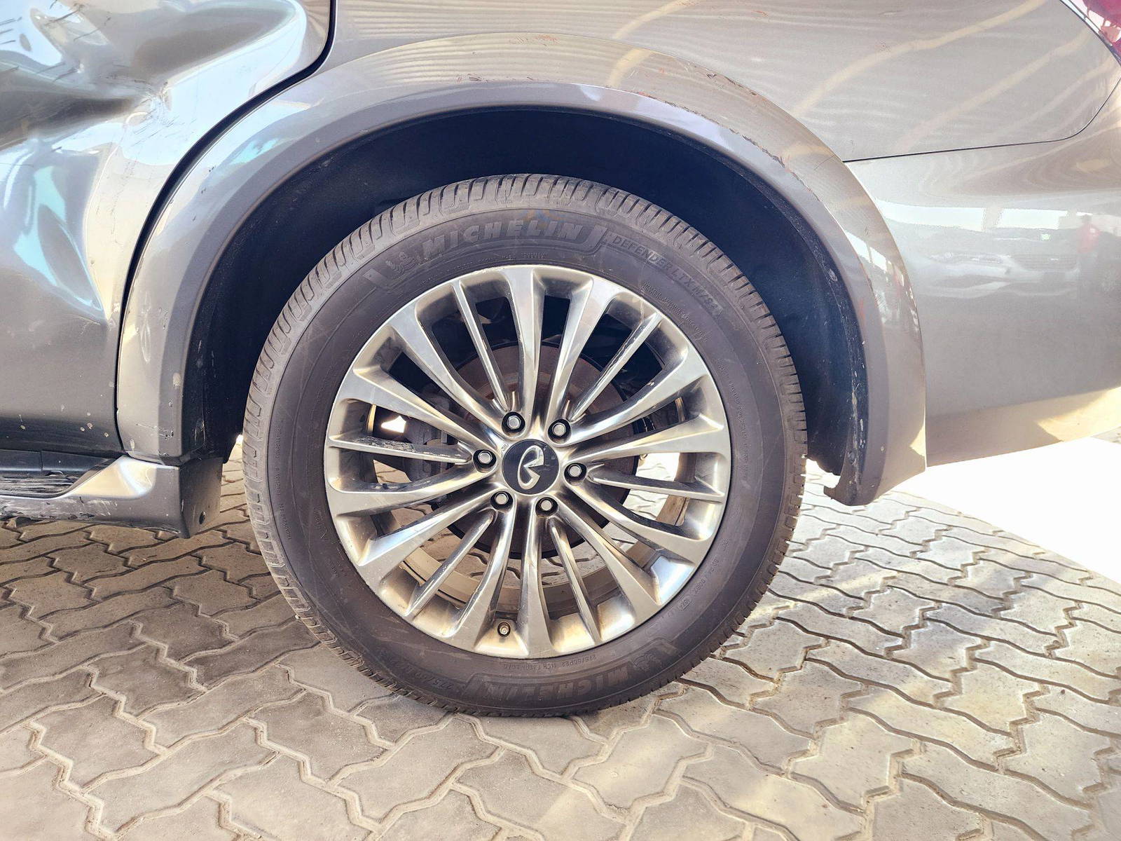 2019 INFINITI QX80 — 77144 Miles — Lot 74055404 — Souq - Marhaba Auctions Used Cars - Image 11