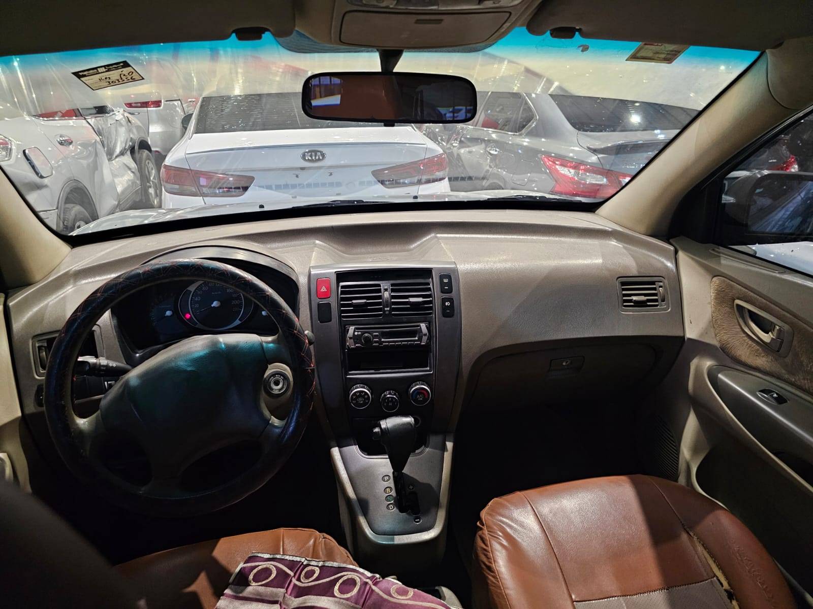 HYUNDAI TUCSON 2008 - Marhaba Auction Used Cars - Image 9