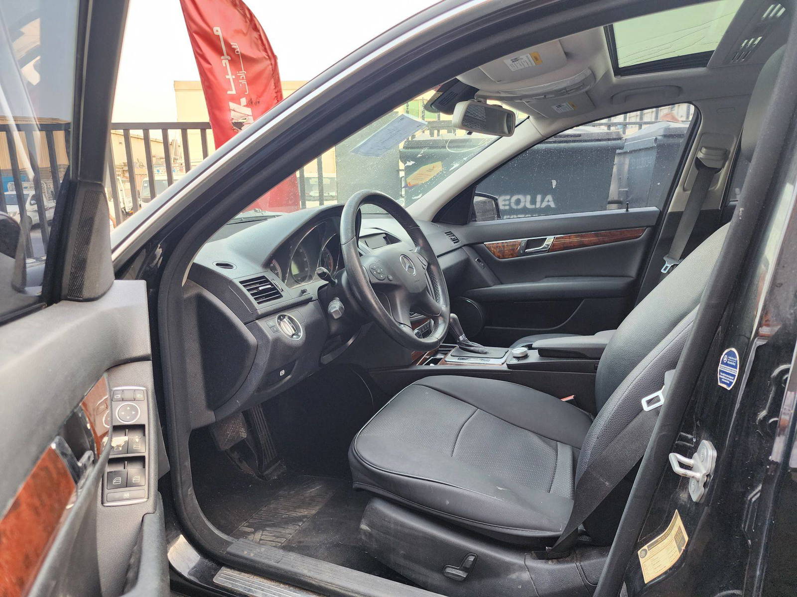 MERCEDES BENZ C300 2011 - Marhaba Auction Used Cars - Image 9