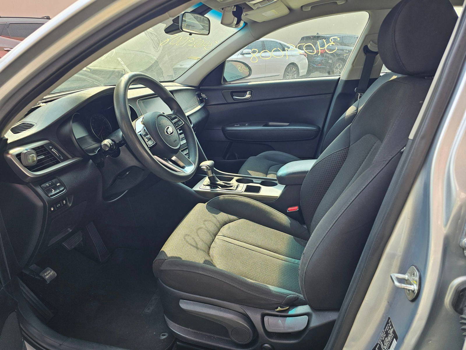 2019 KIA OPTIMA — 105868 Miles — Lot 43029008 — Souq - Marhaba Auctions Used Cars - Image 9