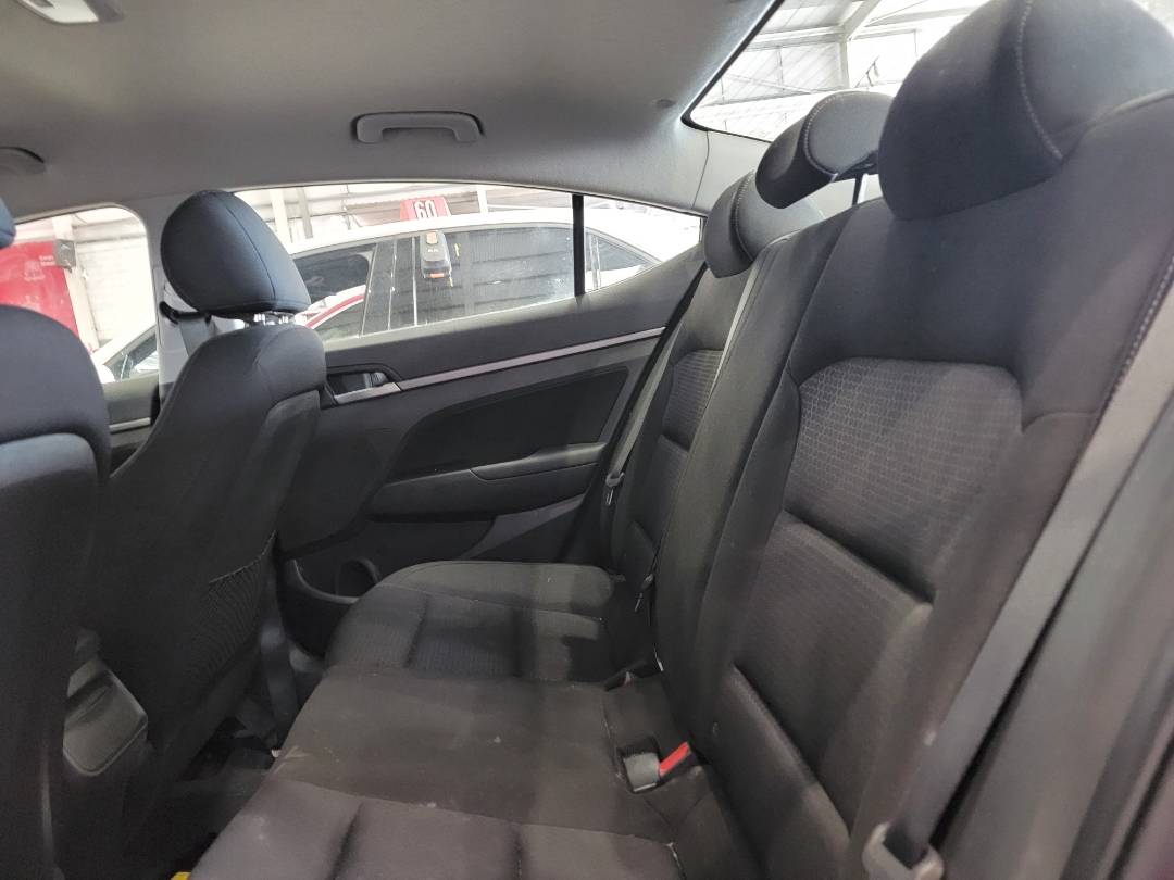 2017 HYUNDAI ELANTRA — 42012 KM — Lot HU243809 — Main - Marhaba Auctions Used Cars - Image 6