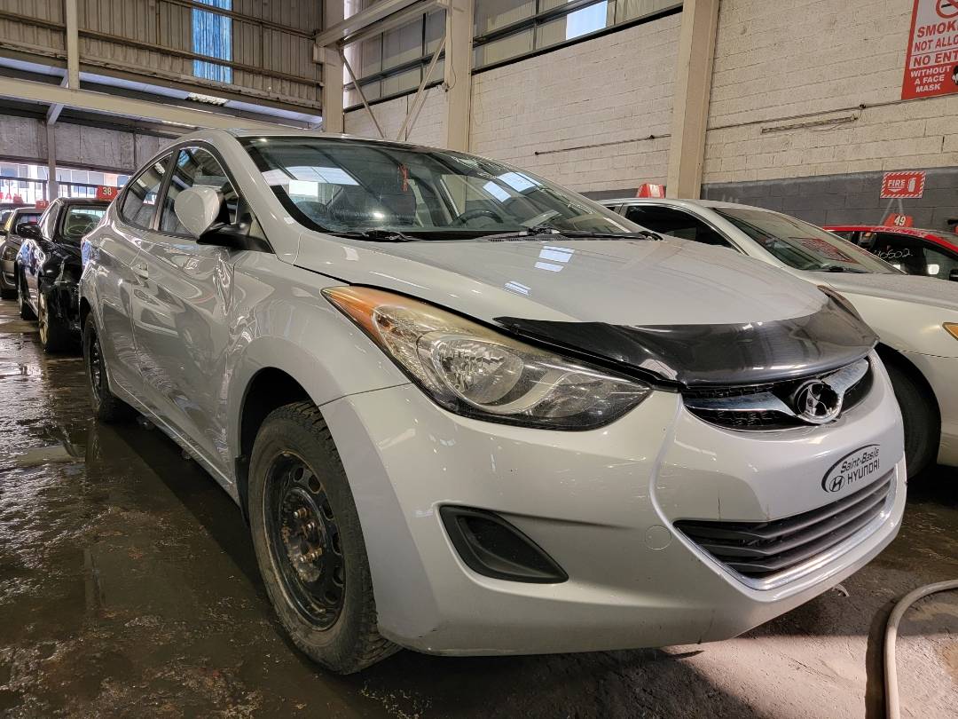 2013 HYUNDAI ELANTRA — 216561 KM — Lot 357462 — Main - Marhaba Auctions Used Cars - Image 5