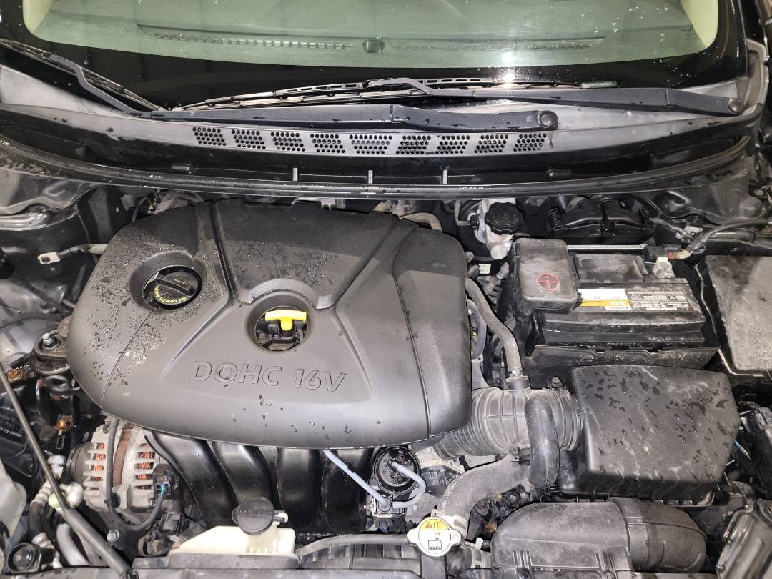 2016 HYUNDAI ELANTRA — 161648 Miles — Lot 581635 - Marhaba Auctions Used Cars - Image 9