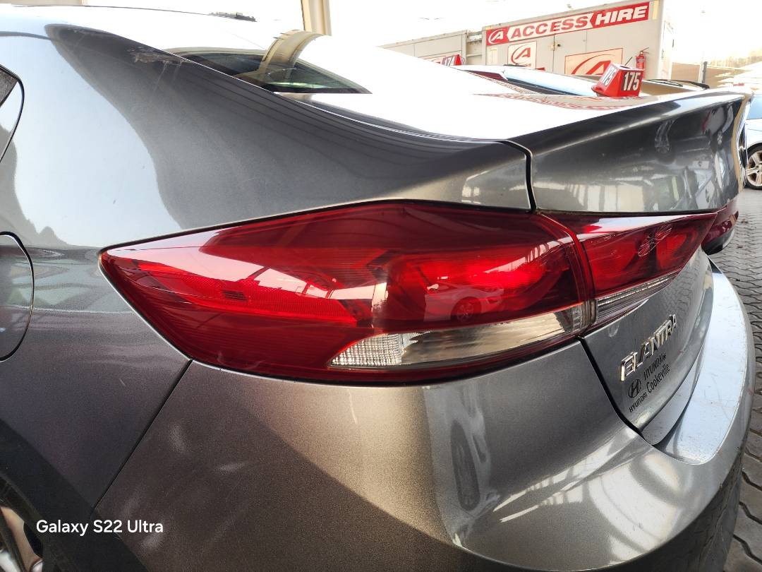 2017 HYUNDAI ELANTRA — 142120 Miles — Lot 51390 — Ind. 12 - Marhaba Auctions Used Cars - Image 10