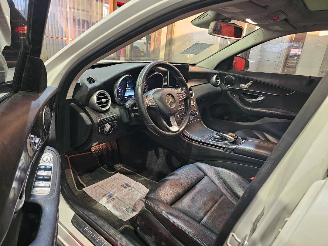 MERCEDES BENZ C300 2016 - Marhaba Auction Used Cars - Image 9