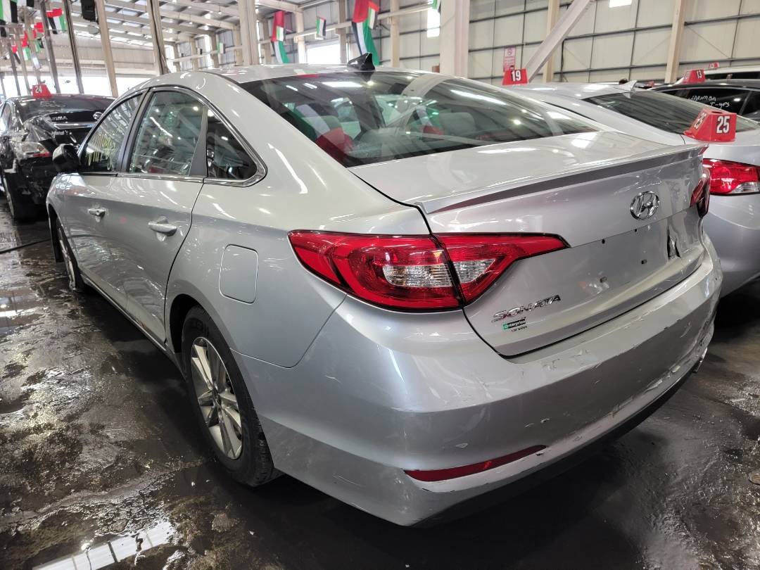 2017 HYUNDAI SONATA — 97377 Miles — Lot 67119903 - Marhaba Auctions Used Cars - Image 4